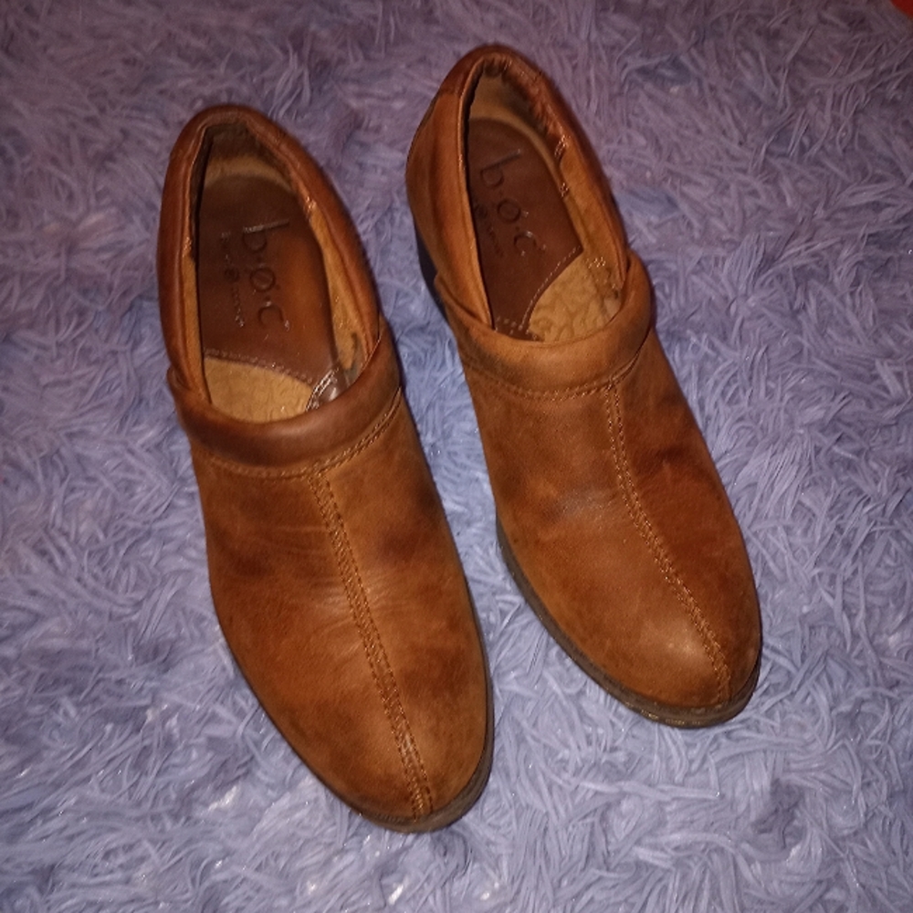 Size 7 B.O.C. Clog Small Heel Brown Shoes